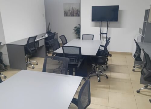 🏢 OFICINA CORPORATIVA EN ALQUILER – 65 m²